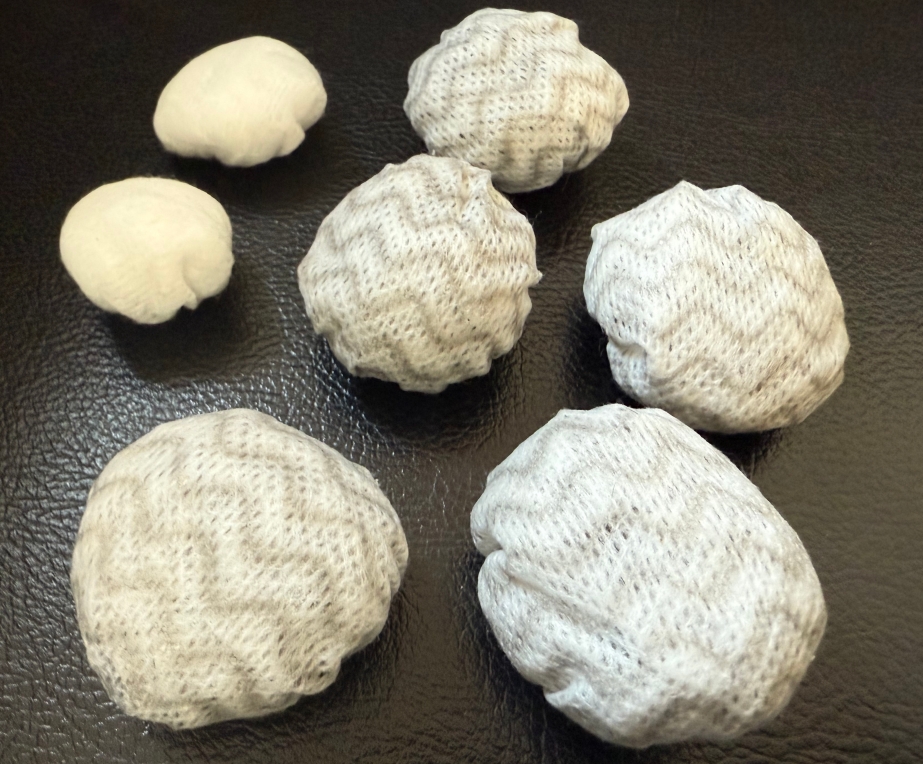 1752288177511686.jpg Gauze Ball Product .jpg